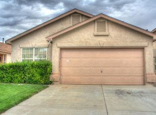 709 Autumn Meadows Dr NE, Rio Rancho, NM 87144