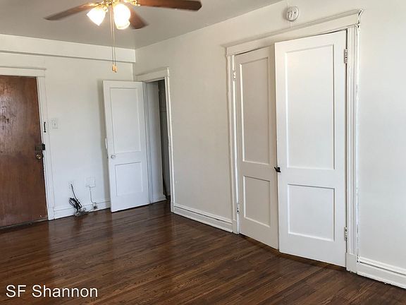 4th image of 4066 Lindell Blvd APT 704