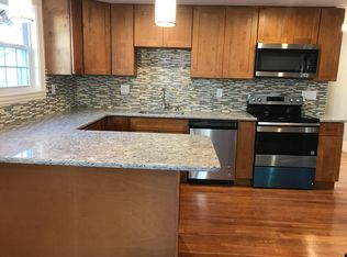 5 Ellsworth Rd, Peabody, MA 01960