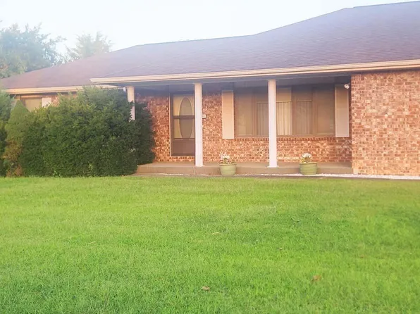 1403 Mistletoe St, Mountain Home, AR 72653
