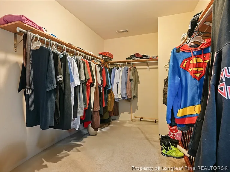 415 Highgrove Dr — Photo 19