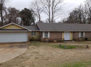 111 Old Mount Alban Rd, Vicksburg, MS 39180