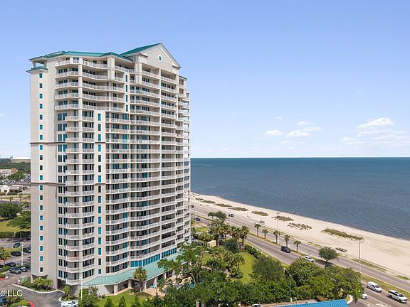 2nd image of 2668 Beach Blvd Unit 2201
