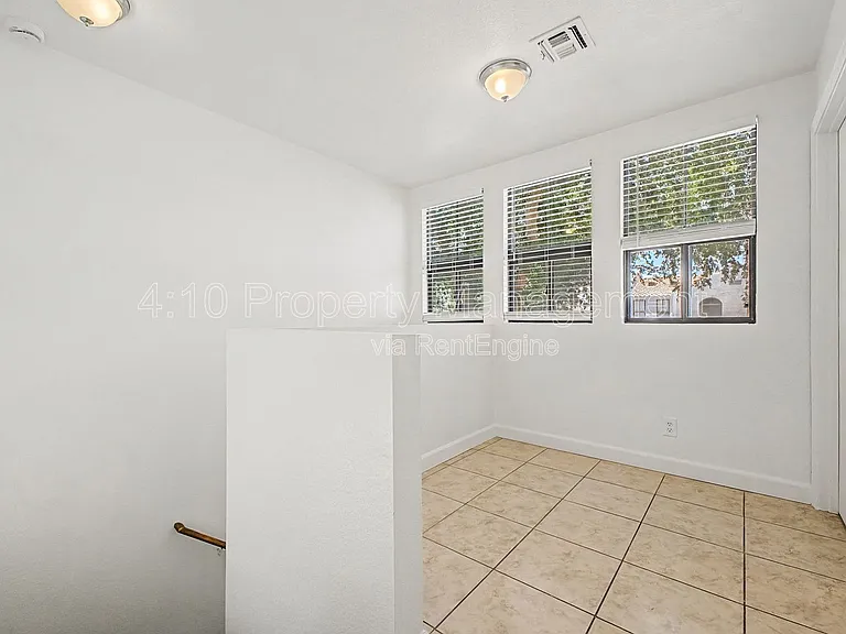 280 S Elizabeth Way #37 — Photo 23