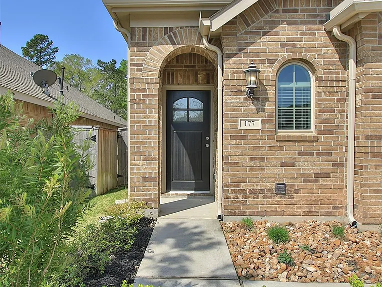 177 Emory Birch Dr — Photo 3