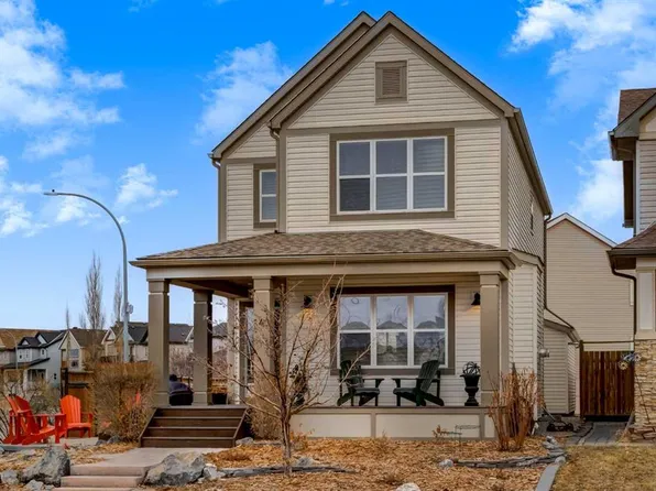 4 S Copperpond Grv SE, Calgary, AB T2Z 0X1