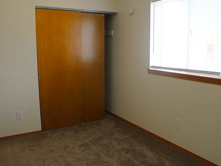 1227 N Western Ave #103 — Photo 5