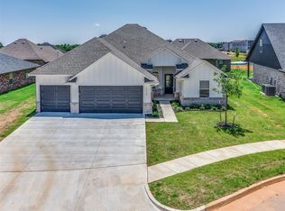 11716 SW 47th Pl, Mustang, OK 73064
