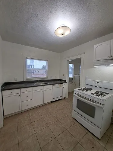 2510-2520 E. Washington Ave Photo 1