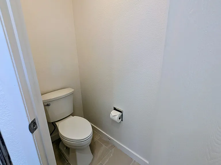 6001 S Yosemite St #B204 — Photo 12