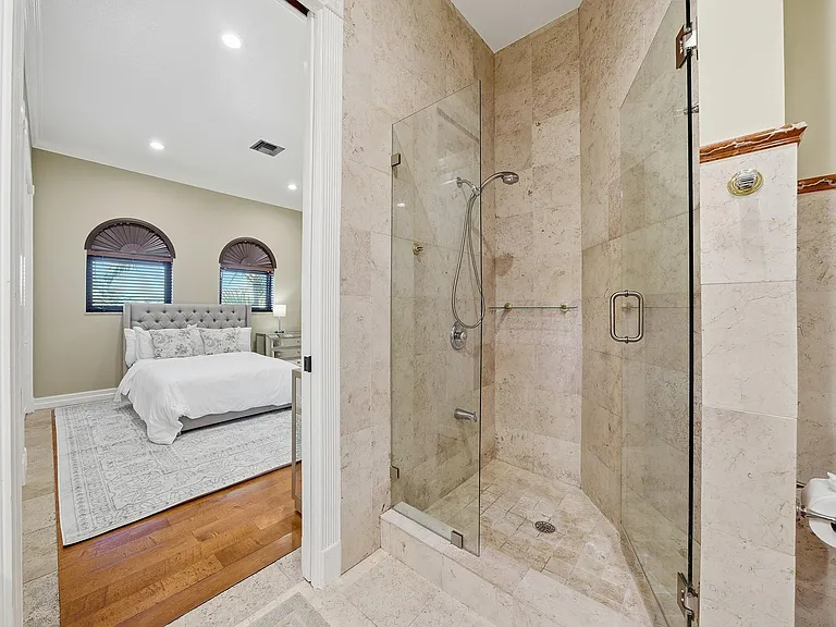 10270 SW 58th St — Photo 58