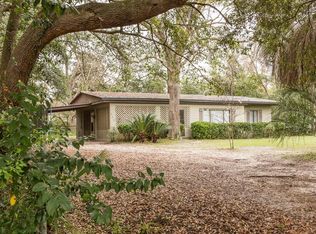 608 Kenwood Dr, Waycross, GA 31501