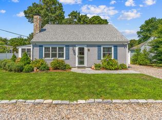 47 Bearse Rd, Mashpee, MA 02649