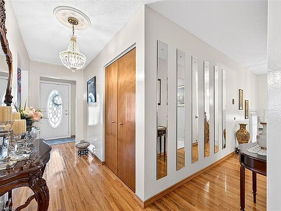 5th image of 344 Enfield Rd