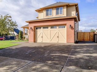 1135 S Sycamore St, Canby, OR