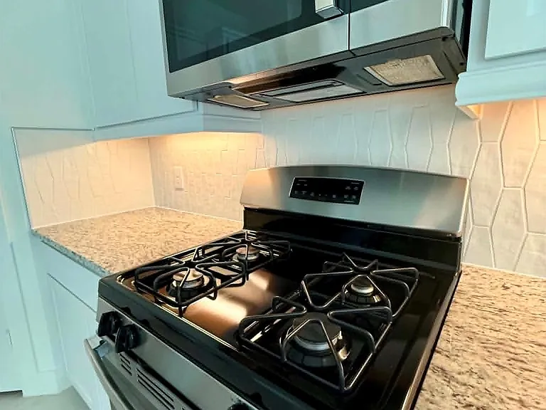1539 Crystal Stream Dr — Photo 15