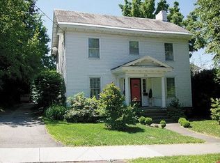 275 Maple St, Burlington, VT 05401