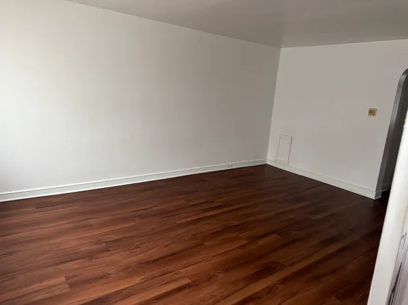 30 Sellers Ave, Upper Darby, PA