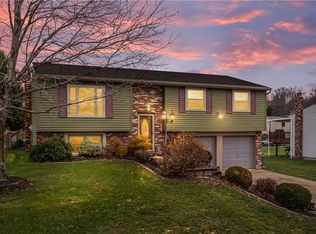 305 Constellation Dr, Freedom, PA