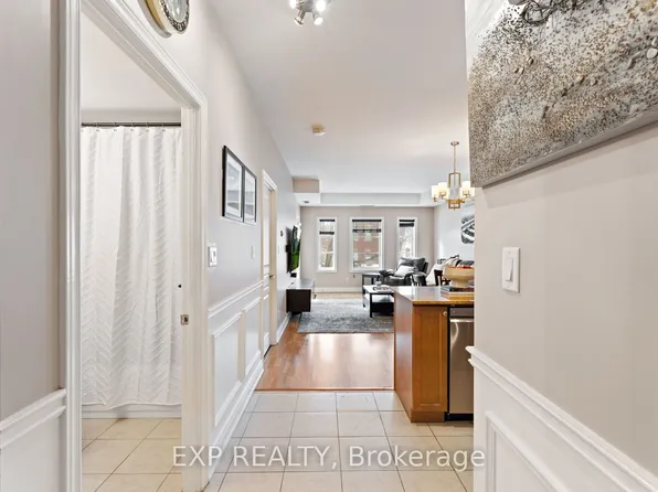 9901 Keele St #208, Vaughan, ON L6A 0A1