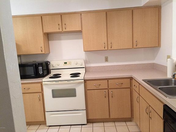 2nd image of 4224 New Haven Ct