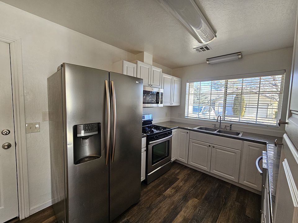 1st image of 1080 E Owens St #6