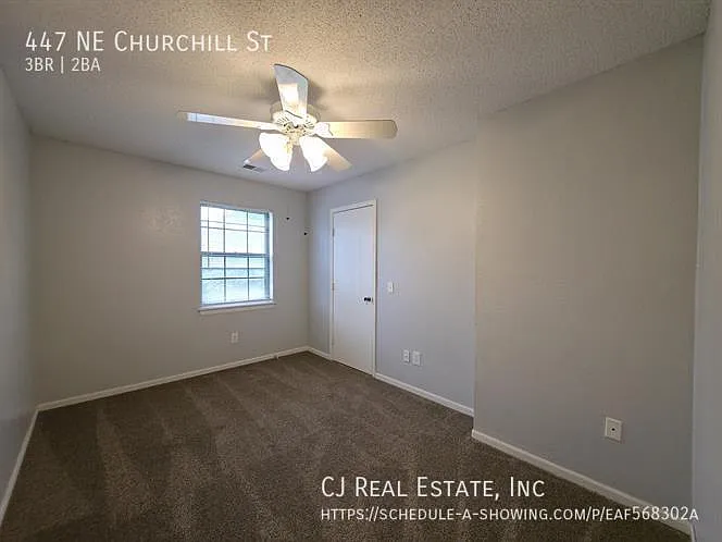 447 NE Churchill St — Photo 7