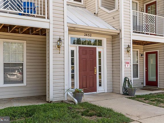 3rd image of 2452 Apple Blossom Ln APT 102