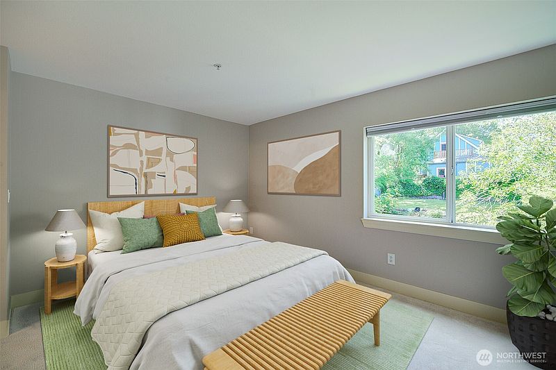4th image of 215 20th Avenue E #307
