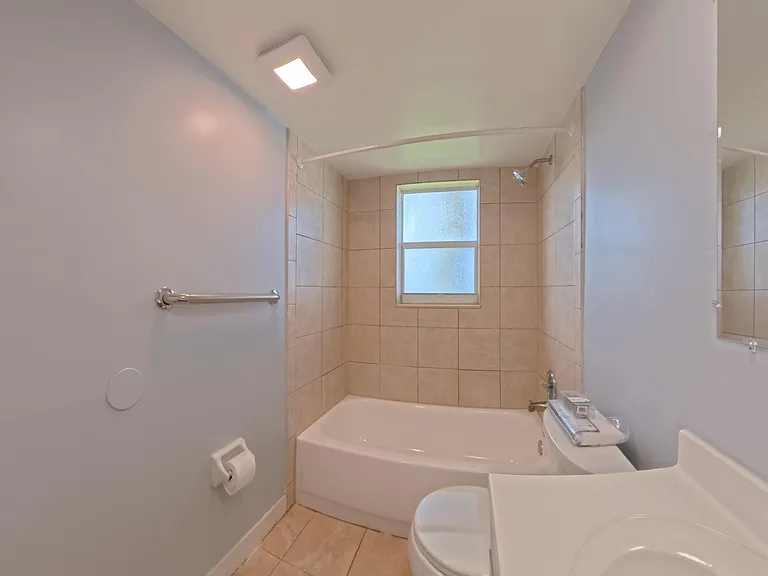 2301 SE 4th St #12 — Photo 22