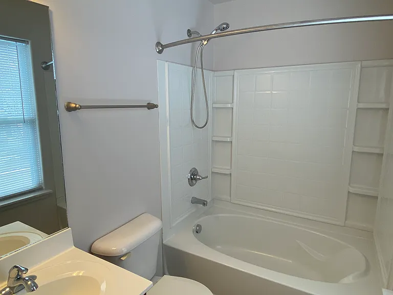 244 Laclede Ave — Photo 9