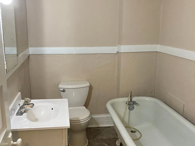 145 Sherburne Ave #3 — Photo 8