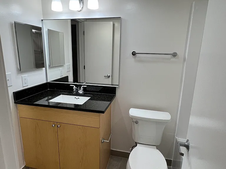 7500 Woodmont Ave #314 — Photo 3