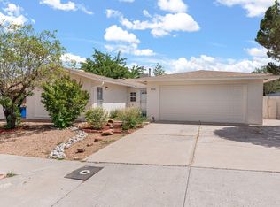 5816 Brahma Dr NW, Albuquerque, NM 87120