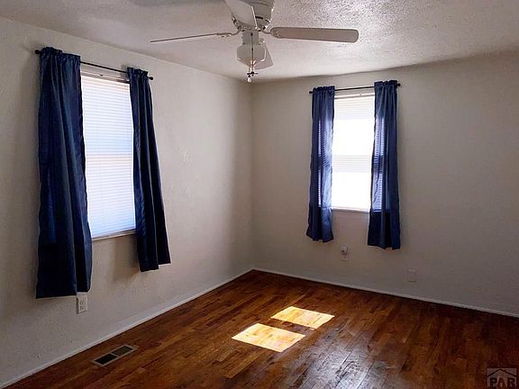 3rd image of 520 N Glendale Ave