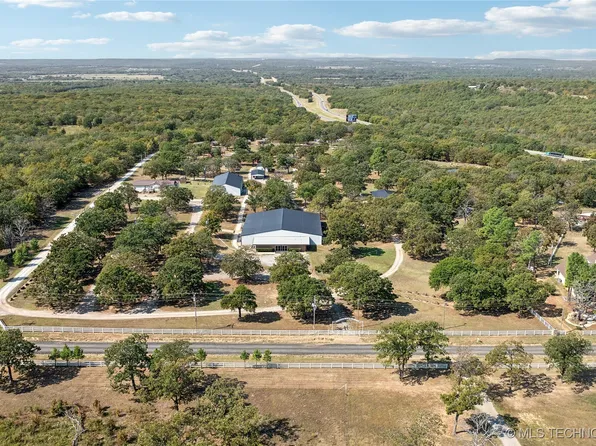 109218 S 4030th Rd, Henryetta, OK 74437