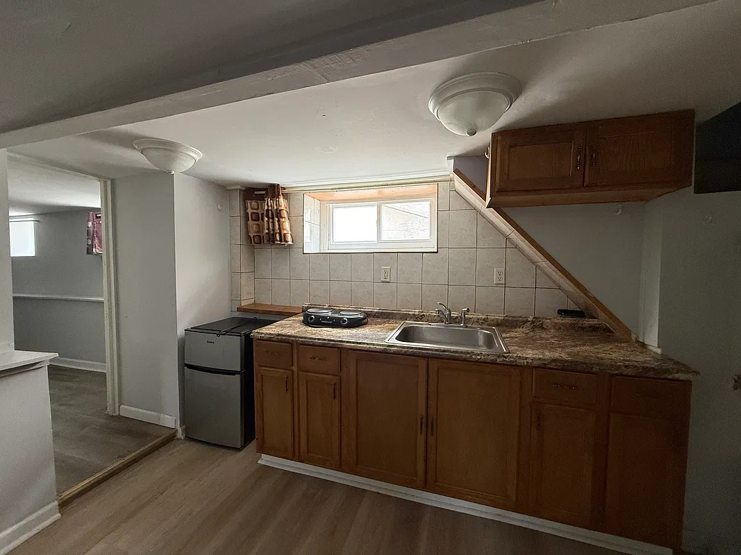 32 Lewis Avenue BASEMENT