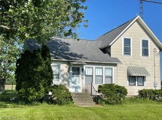 3642 S Paulsen Rd, Port Clinton, OH 43452