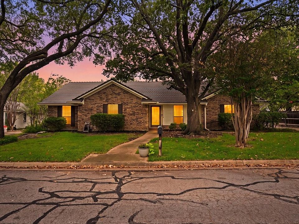 1st image of 4604 Clay Court Ln