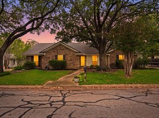 4604 Clay Court Ln, Arlington, TX 76017