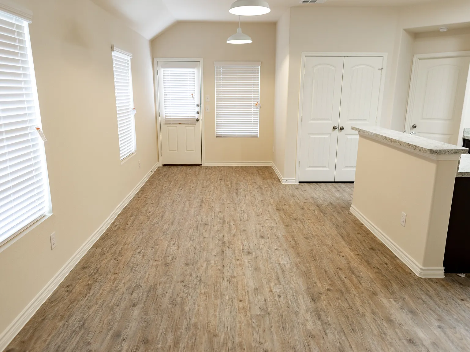 Rosemary Ridge — Photo 3