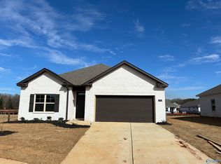 516 Short Row Cir, Madison, AL 35756