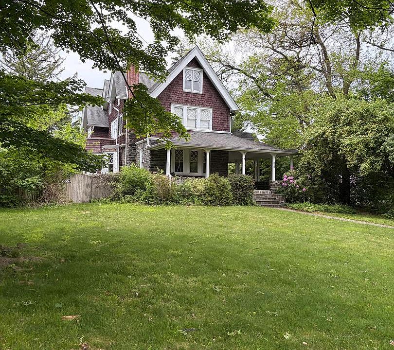 1st image of 212 S Chester Rd