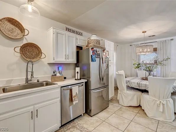 216 Yardarm Way, Las Vegas, NV 89145