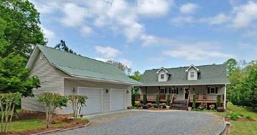 1st image of 243 Finncannon Dr