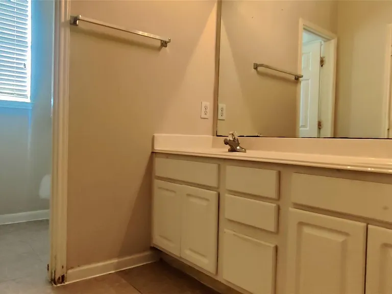 3302 E Cedar Hollow Dr — Photo 18
