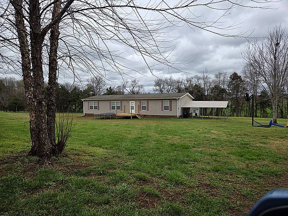 4th image of 2535 Parks Rd