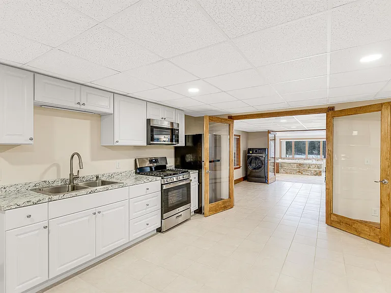 19 Quimby Ct — Photo 3