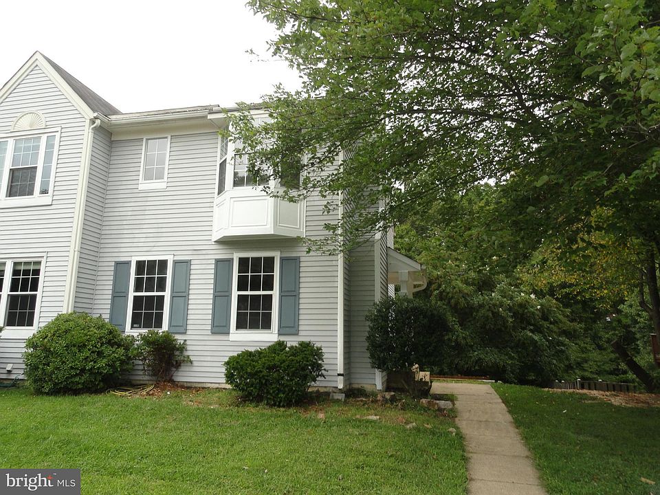 1st image of 3875 Marquis Pl