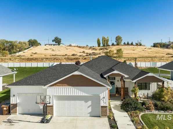 5272 Canterbury St, Chubbuck, ID 83202